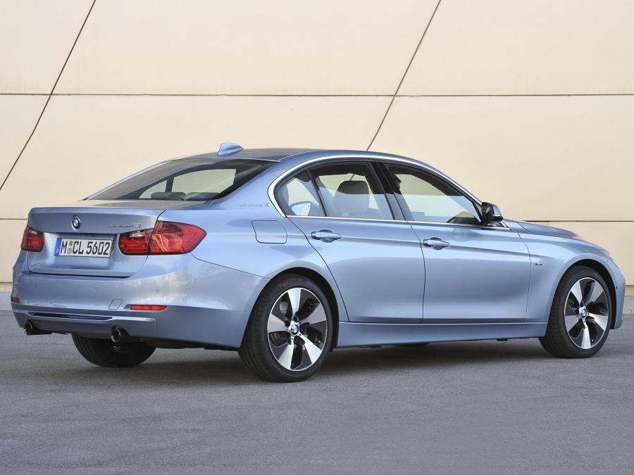  BMW ActiveHybrid 3 2012 года  (фото 95 из 102)